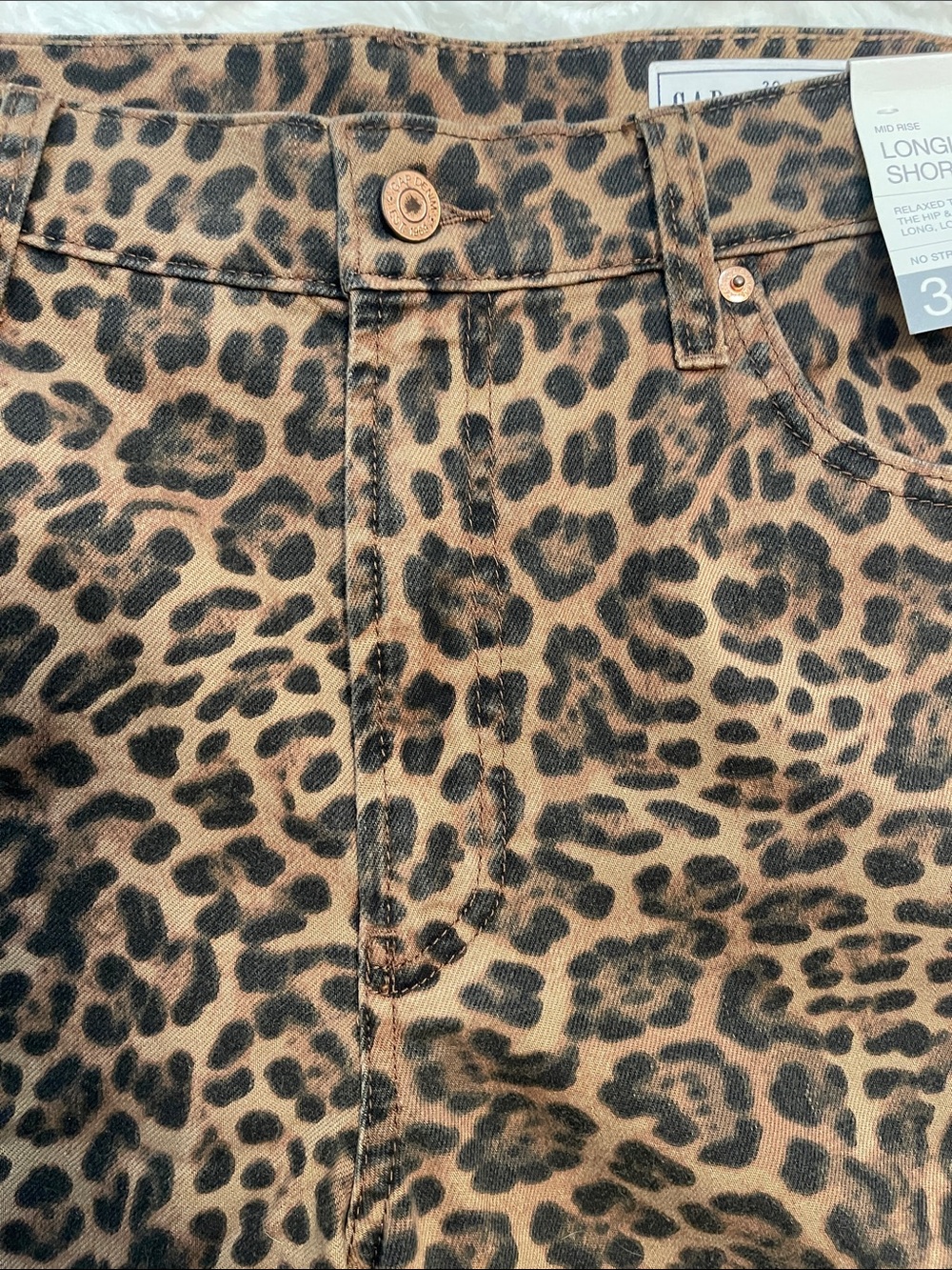NWT GAP Denim Leopard Longline Shorts - Picture 6 of 15